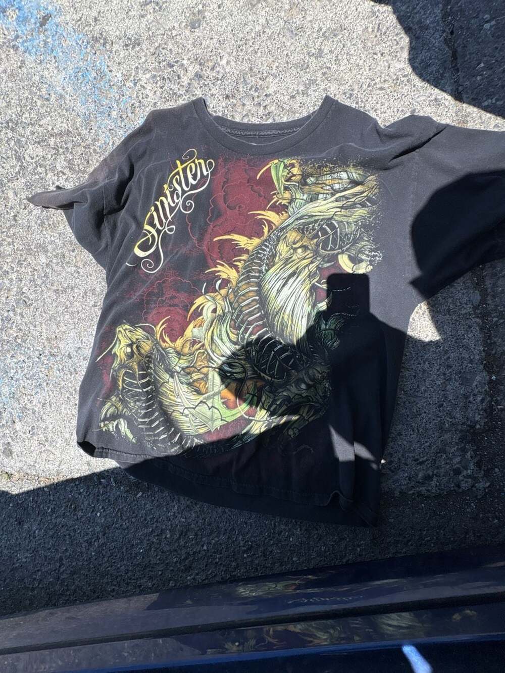 Vintage Sinister Brand Dragon Skeleton Graphic T-Shirt